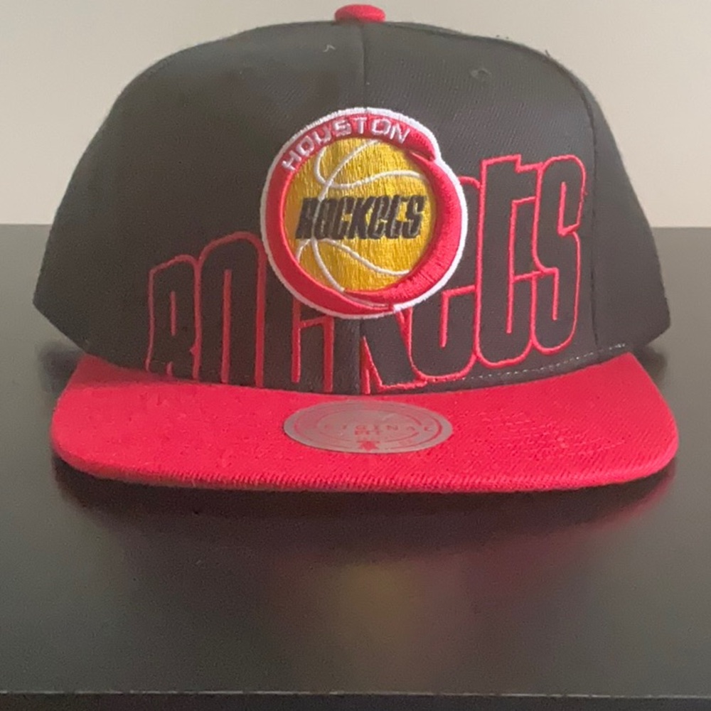 Mitchell & Ness Houston Rockets Red and Black Snapback